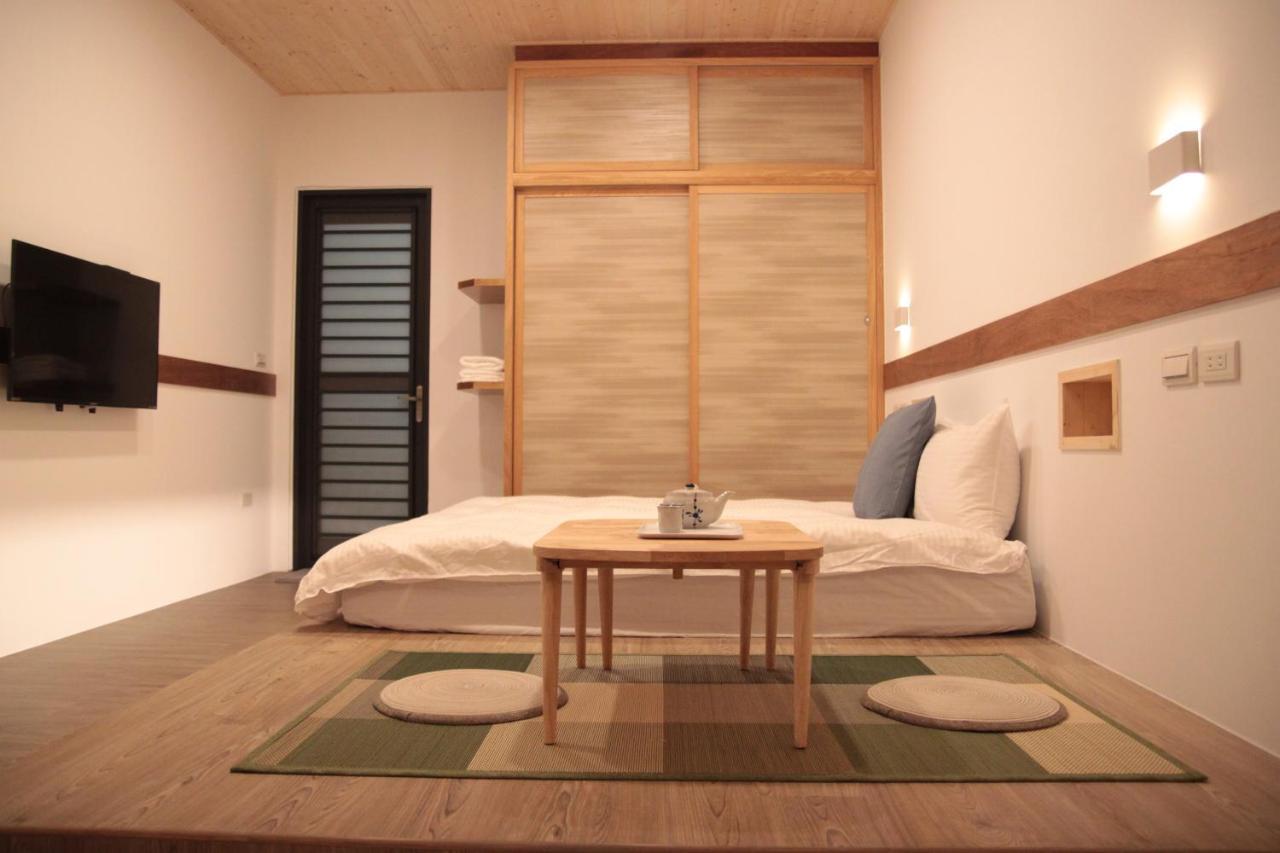 Lost Circle Homestay Đài Nam Ngoại thất bức ảnh