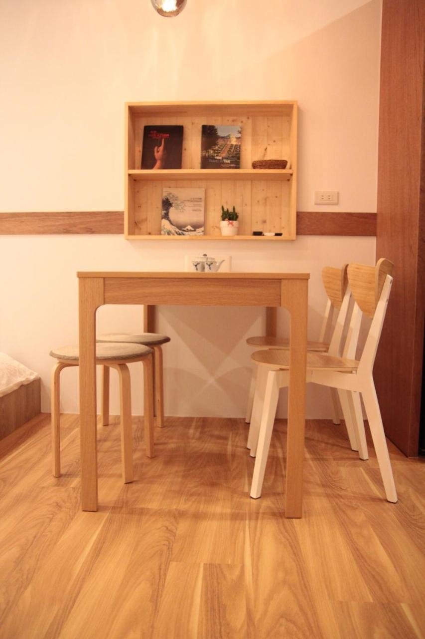 Lost Circle Homestay Đài Nam Ngoại thất bức ảnh