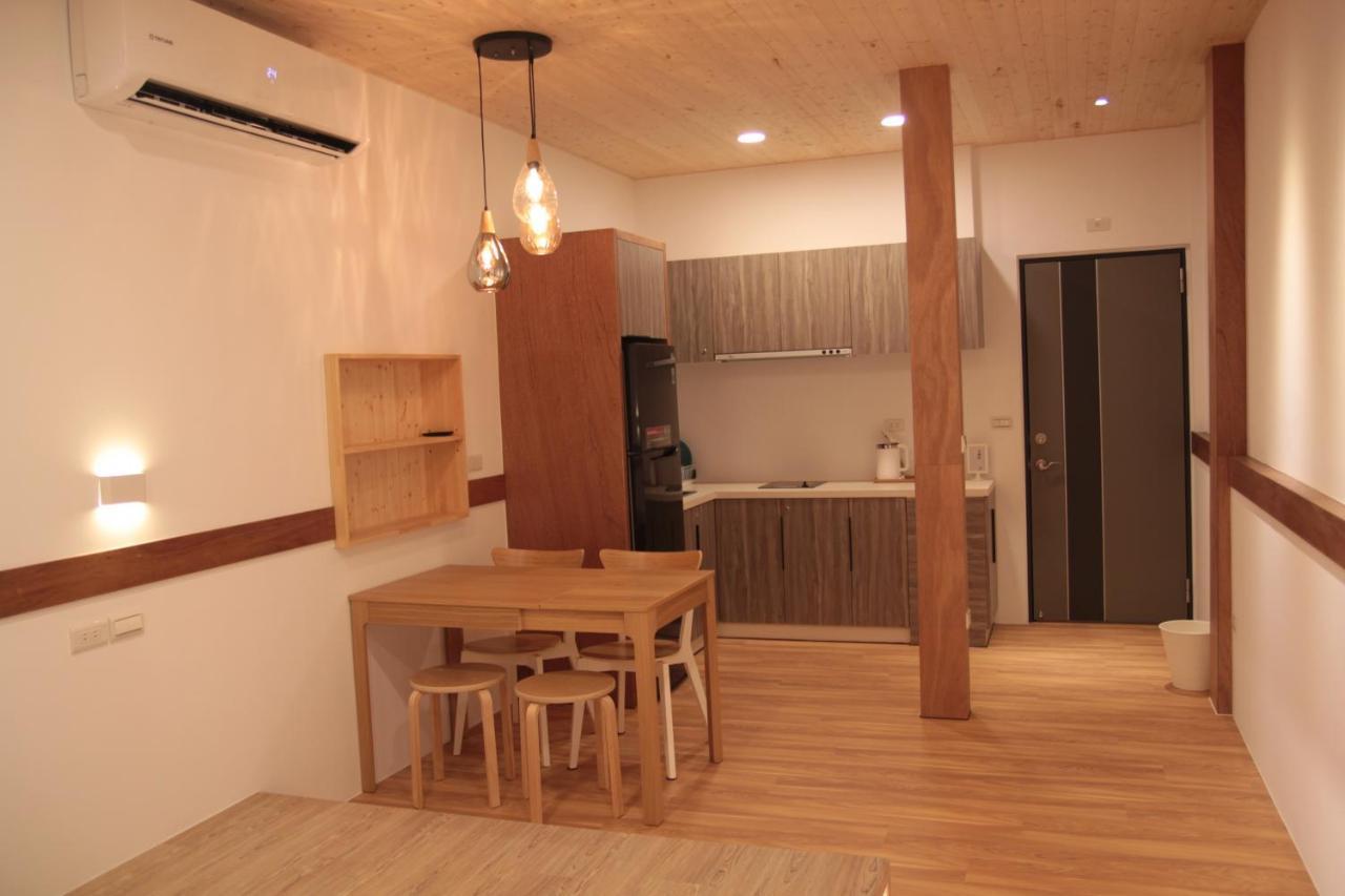 Lost Circle Homestay Đài Nam Ngoại thất bức ảnh