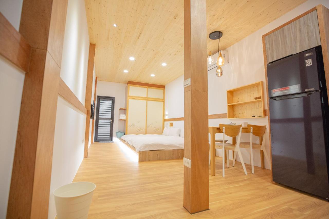 Lost Circle Homestay Đài Nam Ngoại thất bức ảnh