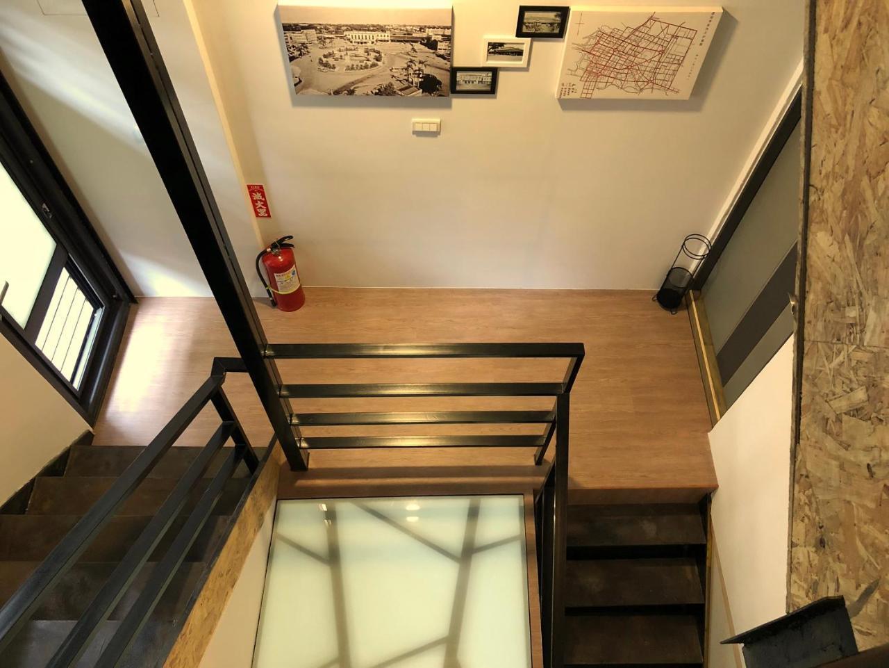 Lost Circle Homestay Đài Nam Ngoại thất bức ảnh